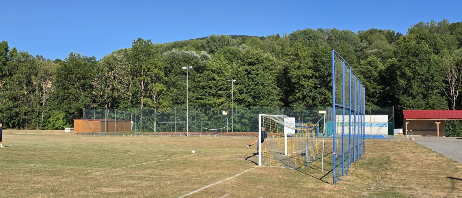Fotbalové hřiště